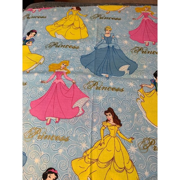 Disney Princess Cotton Fabric 3/8 Yard Swirl Print Belle Cinderella Snow White F - Picture 3 of 7